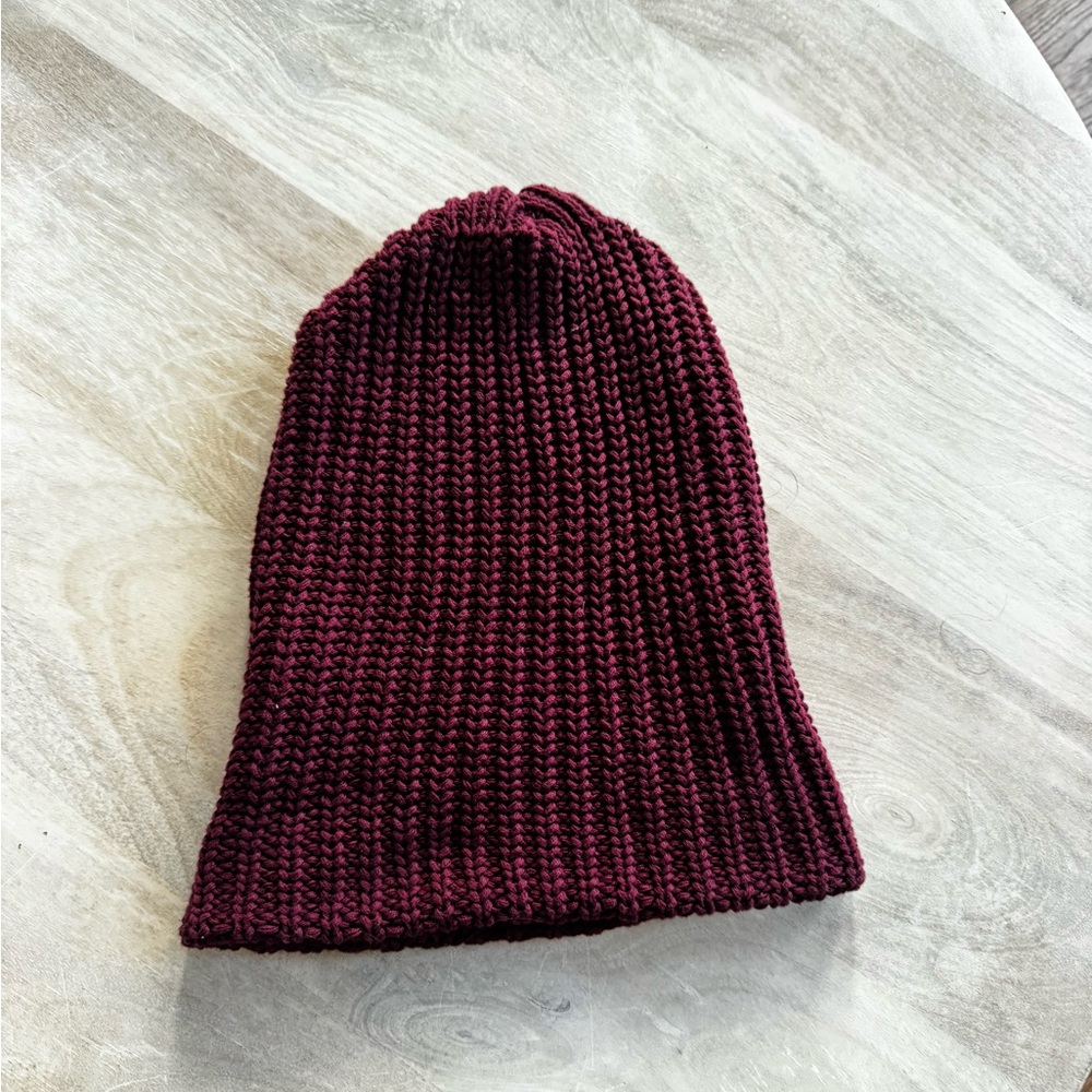 Love Your Melon burgundy knit beanie - Picture 3 of 3